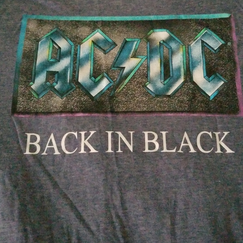 AC/DC. Size XL Vintage T-Shirt Brand New
